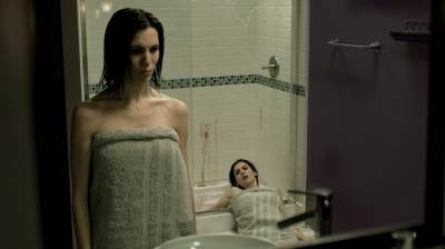 Зеркала (Mirrors)
