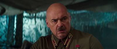 Несокрушимый (2018)